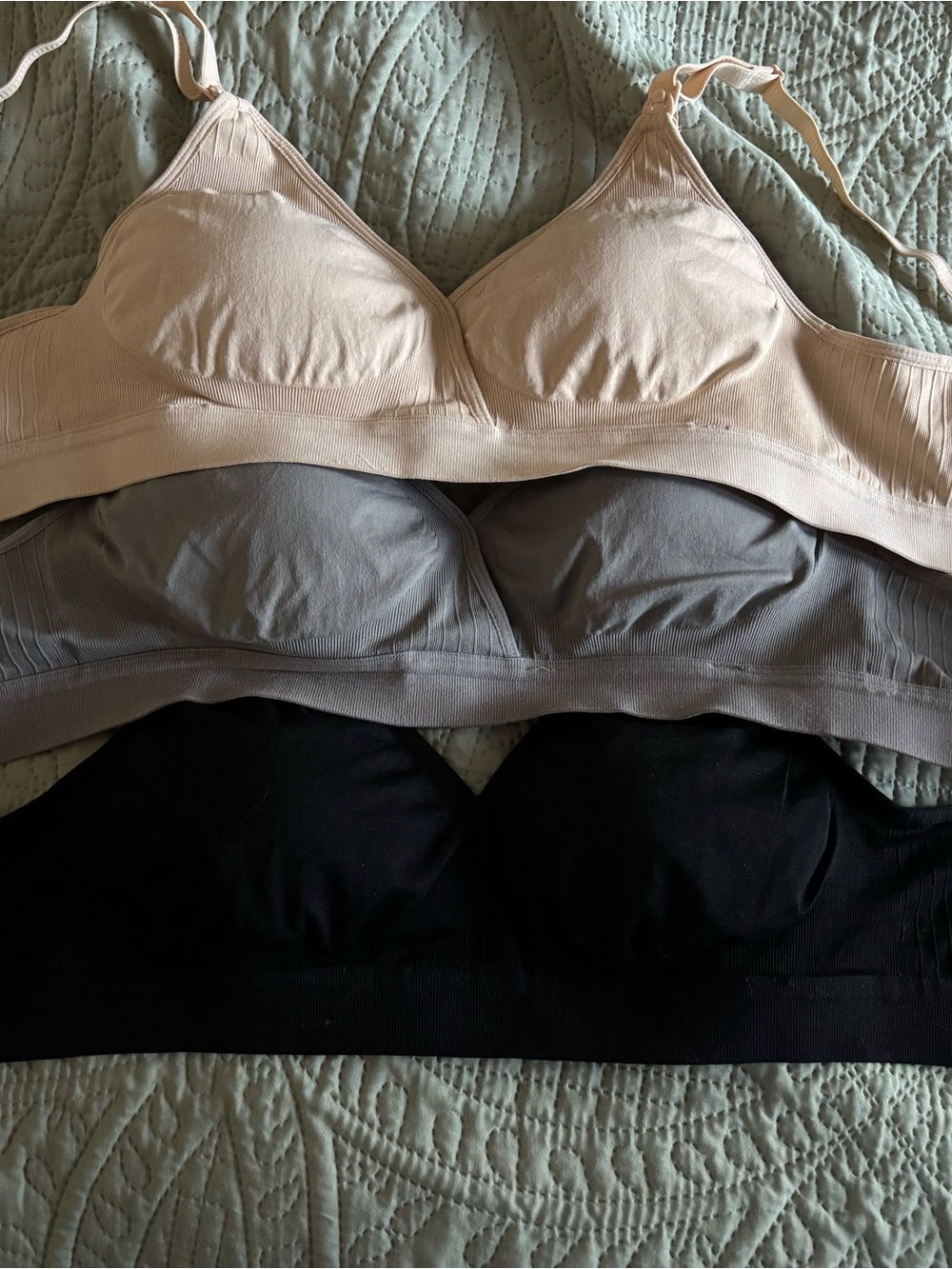 Seamless Wireless Bralette - Nude, Gray, Black
